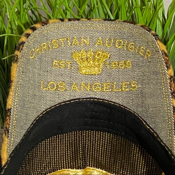 Rarest Vintage!Christian Audigier Vintage Trucker Hat✨ Pristine. New Nev… - Picture 3 of 15